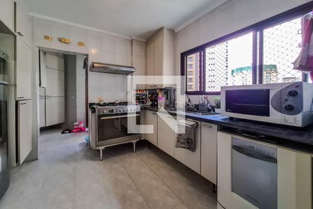 Apartamento à venda com 190m², 4 quartos e 3 vagasCozinha