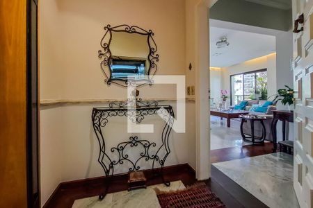 Hall de apartamento à venda com 4 quartos, 190m² em Vila Mariana, São Paulo