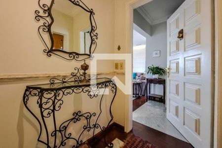 Entrada de apartamento à venda com 4 quartos, 190m² em Vila Mariana, São Paulo