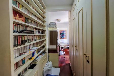 Apartamento à venda com 190m², 4 quartos e 3 vagasSuíte 2