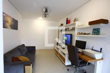 Apartamento à venda com 211m², 4 quartos e 4 vagasSala de TV