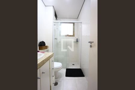 Apartamento à venda com 211m², 4 quartos e 4 vagasBanheiro