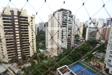 Apartamento à venda com 211m², 4 quartos e 4 vagasvista