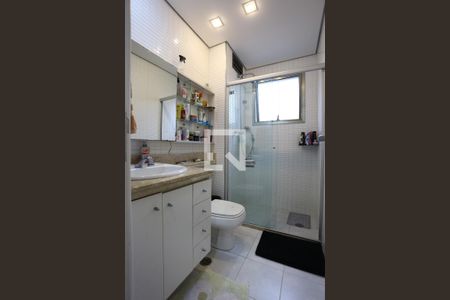 Apartamento à venda com 211m², 4 quartos e 4 vagasBanheiro da Suíte 1