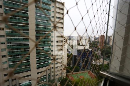 Apartamento à venda com 211m², 4 quartos e 4 vagasVaranda da Sala vista