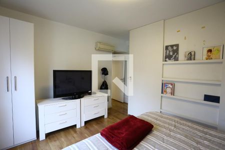 Apartamento à venda com 211m², 4 quartos e 4 vagassuíte 2