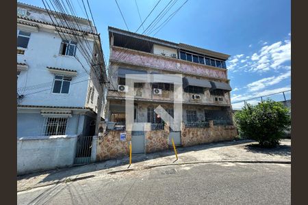 Apartamento para alugar com 50m², 1 quarto e sem vagaFachada + Plaquinha