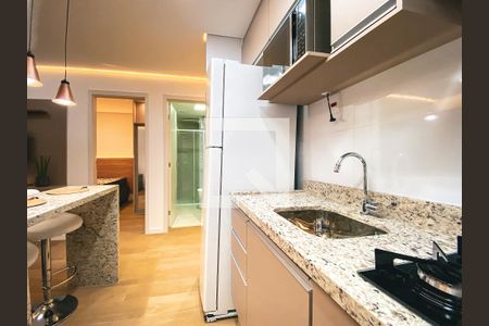 Cozinha de apartamento para alugar com 2 quartos, 33m² em Butantã, São Paulo