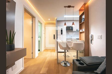 Cozinha de apartamento para alugar com 2 quartos, 33m² em Butantã, São Paulo
