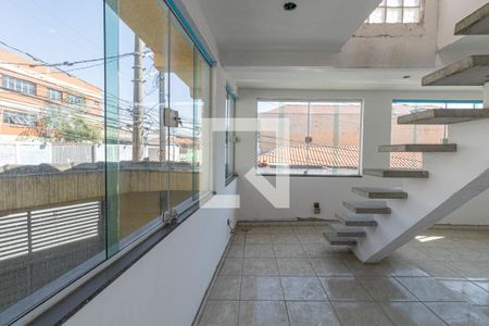 Vista Quarto 2 de casa à venda com 3 quartos, 300m² em Vila Marieta, São Paulo