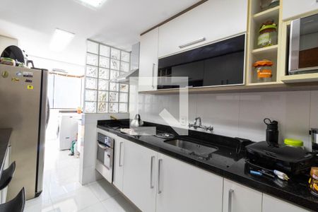 Apartamento à venda com 88m², 2 quartos e 1 vagaCozinha e Área de Serviço