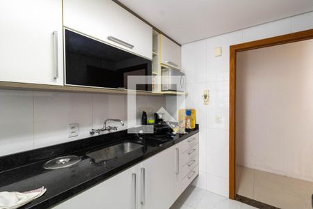 Apartamento à venda com 88m², 2 quartos e 1 vagaCozinha e Área de Serviço