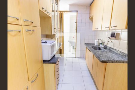 Apartamento à venda com 70m², 2 quartos e 1 vagaCozinha
