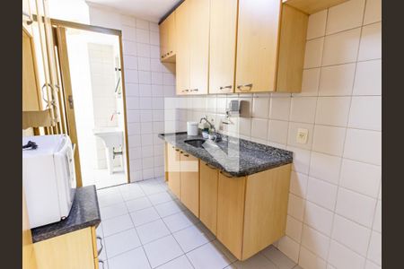 Apartamento à venda com 70m², 2 quartos e 1 vagaCozinha