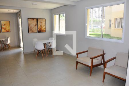 Apartamento à venda com 33m², 2 quartos e sem vagaÁrea comum - Salão de festas