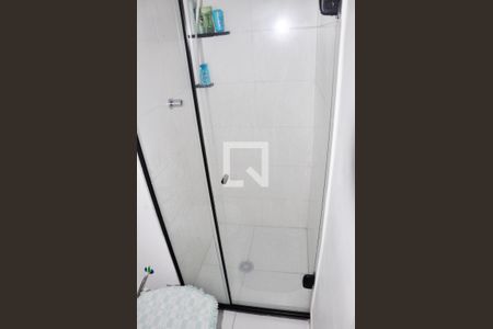 Apartamento à venda com 33m², 2 quartos e sem vagaDetalhe - Banheiro Social