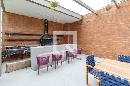 Apartamento à venda com 111m², 2 quartos e 2 vagasChurrasqueira