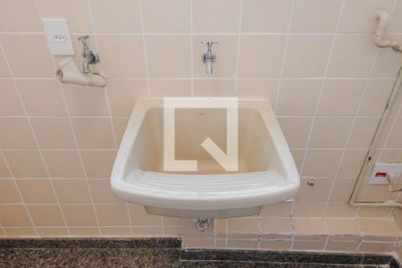 Apartamento à venda com 73m², 3 quartos e 1 vagaÁrea de Serviço