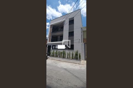 Apartamento à venda com 40m², 2 quartos e sem vaga Apartamento à venda com 40m², 2 quartos e sem vagaFachada