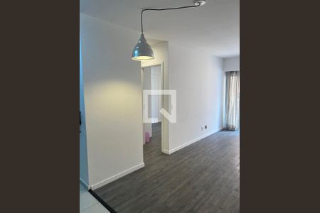 Apartamento à venda com 47m², 1 quarto e 1 vaga Apartamento à venda com 47m², 1 quarto e 1 vagaSala