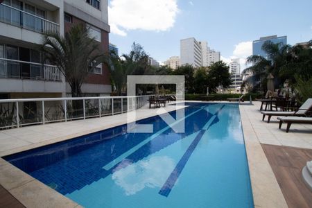 Apartamento à venda com 47m², 1 quarto e 1 vaga Apartamento à venda com 47m², 1 quarto e 1 vagaÁrea comum - Piscina