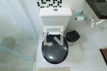 Casa à venda com 120m², 3 quartos e 2 vagasBanheiro Social