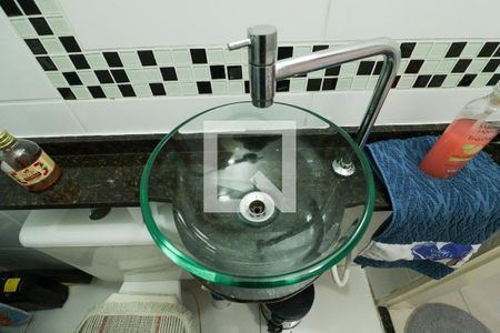 Casa à venda com 120m², 3 quartos e 2 vagasLavabo