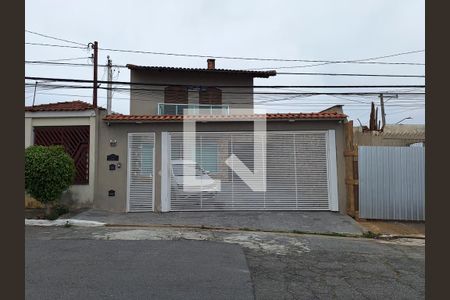 Casa à venda com 198m², 3 quartos e 4 vagasFachada