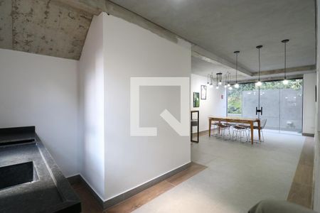 Apartamento para alugar com 26m², 1 quarto e sem vagaÁrea comum - Salão de festas