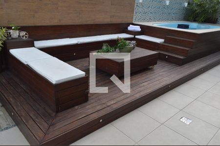 Apartamento à venda com 185m², 2 quartos e 2 vagasVaranda e Gardem 