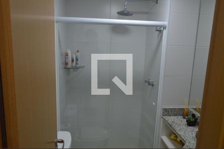 Apartamento à venda com 185m², 2 quartos e 2 vagasBanheiro da Suíte 1