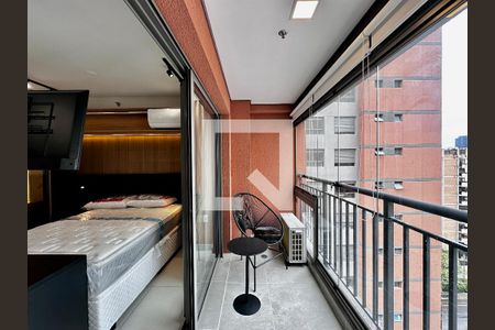 Studio para alugar com 26m², 1 quarto e sem vaga Studio para alugar com 26m², 1 quarto e sem vagaSacada
