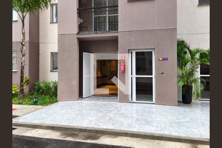 Apartamento para alugar com 40m², 2 quartos e sem vagaFachada e portaria