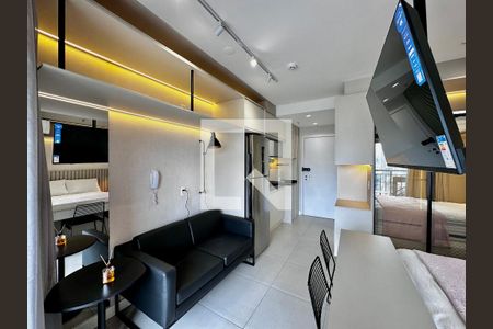 Casa à venda com 26m², 1 quarto e sem vagaSala