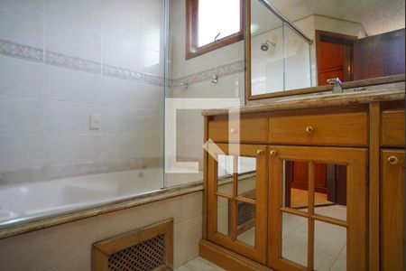 Apartamento à venda com 157m², 3 quartos e 2 vagasBanheiro da Suíte