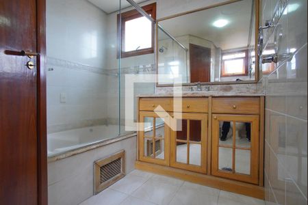 Apartamento à venda com 157m², 3 quartos e 2 vagasBanheiro da Suíte