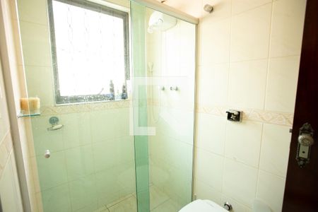 Casa à venda com 172m², 3 quartos e 3 vagasBANHEIRO