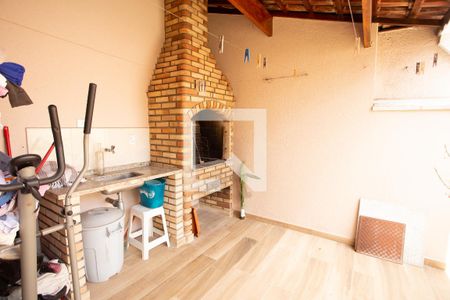 Casa à venda com 172m², 3 quartos e 3 vagasÁrea comum - Churrasqueira