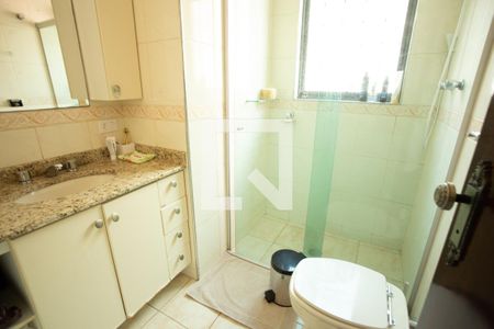 Casa à venda com 172m², 3 quartos e 3 vagasBANHEIRO