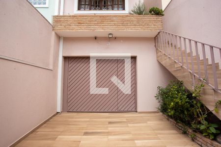 Casa à venda com 172m², 3 quartos e 3 vagasGARAGEM