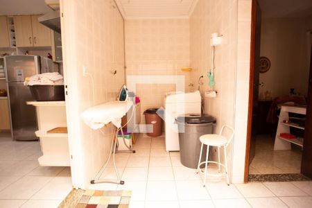 Casa à venda com 172m², 3 quartos e 3 vagasÁREA DE SERVIÇO