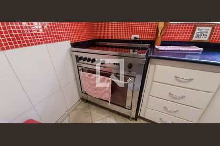 Casa à venda com 511m², 5 quartos e 3 vagas Casa à venda com 511m², 5 quartos e 3 vagasCozinha