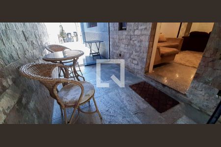 Casa à venda com 511m², 5 quartos e 3 vagas Casa à venda com 511m², 5 quartos e 3 vagasHall de entrada para casa