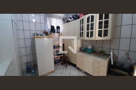 Casa à venda com 511m², 5 quartos e 3 vagas Casa à venda com 511m², 5 quartos e 3 vagasDispensa