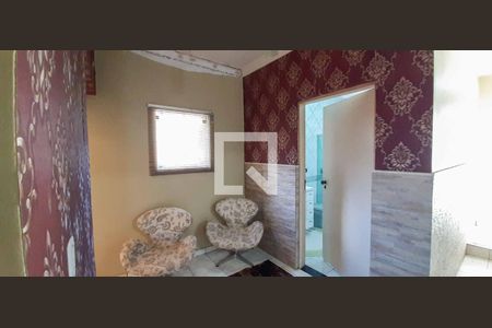 Casa à venda com 511m², 5 quartos e 3 vagas Casa à venda com 511m², 5 quartos e 3 vagasHall dos quartos