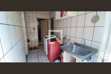 Casa à venda com 511m², 5 quartos e 3 vagas Casa à venda com 511m², 5 quartos e 3 vagasÁrea de Serviço