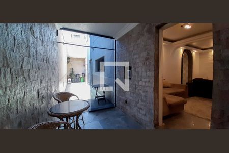 Casa à venda com 511m², 5 quartos e 3 vagas Casa à venda com 511m², 5 quartos e 3 vagasHall de entrada para casa