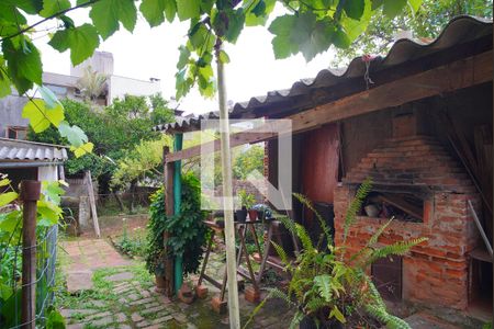 Casa à venda com 100m², 2 quartos e 2 vagasQuintal