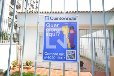 Casa à venda com 100m², 2 quartos e 2 vagasPlaca
