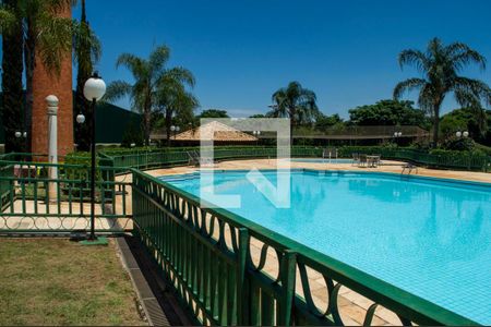 Casa para alugar com 164m², 3 quartos e 4 vagasÁrea comum - Piscina